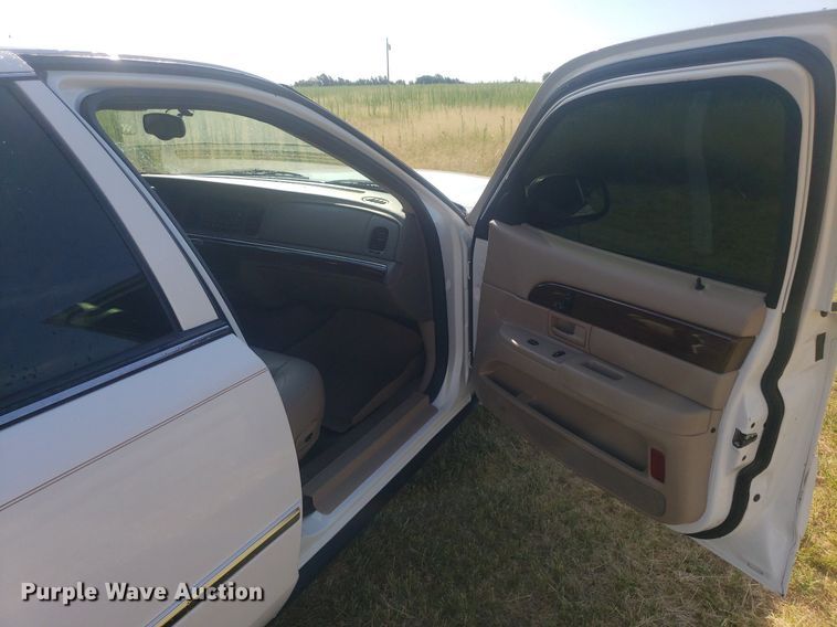 image for item DO3009 2003 Mercury Grand Marquis