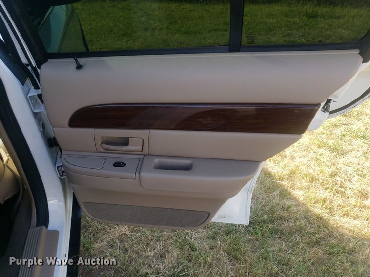 image for item DO3009 2003 Mercury Grand Marquis
