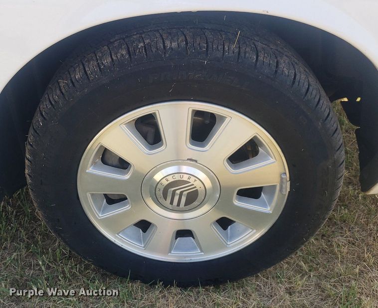 image for item DO3009 2003 Mercury Grand Marquis
