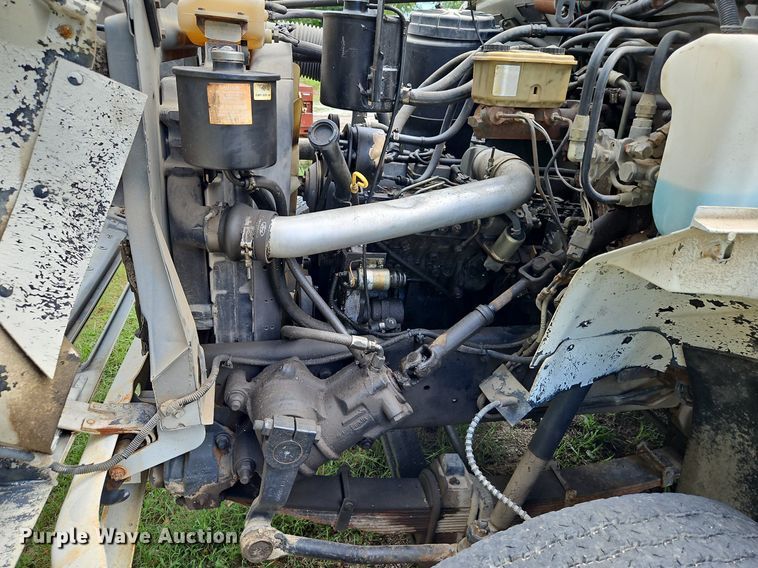 image for item DP2323 1993  Ford F700  bucket truck