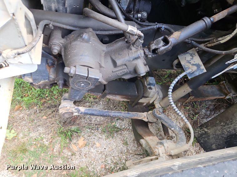 image for item DP2323 1993  Ford F700  bucket truck