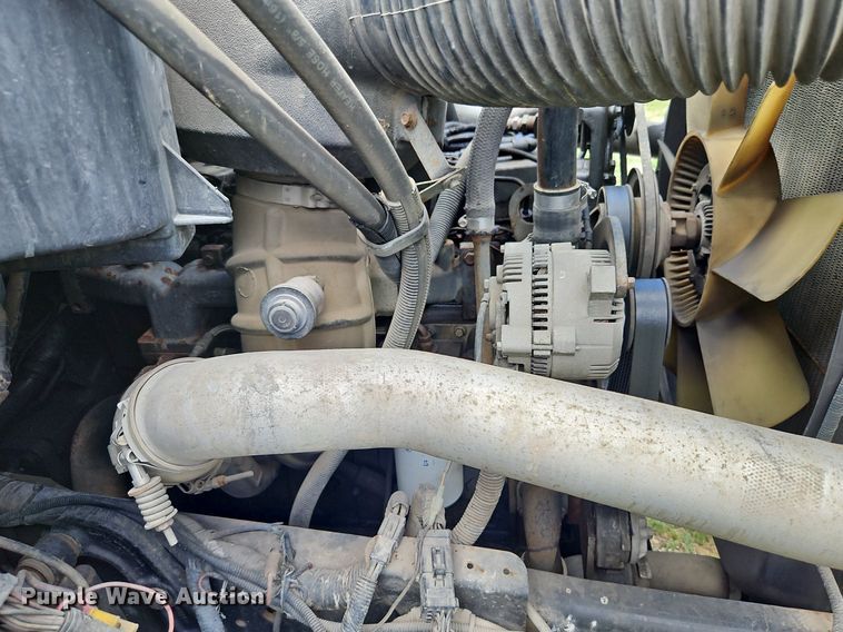 image for item DP2323 1993  Ford F700  bucket truck