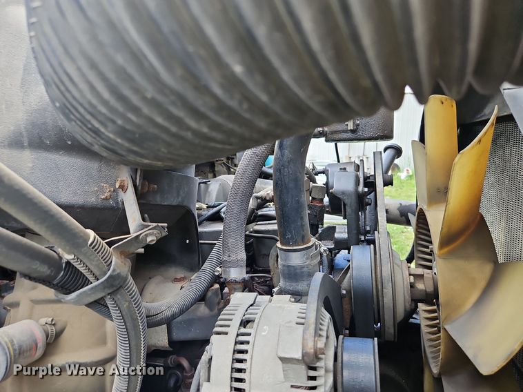 image for item DP2323 1993  Ford F700  bucket truck