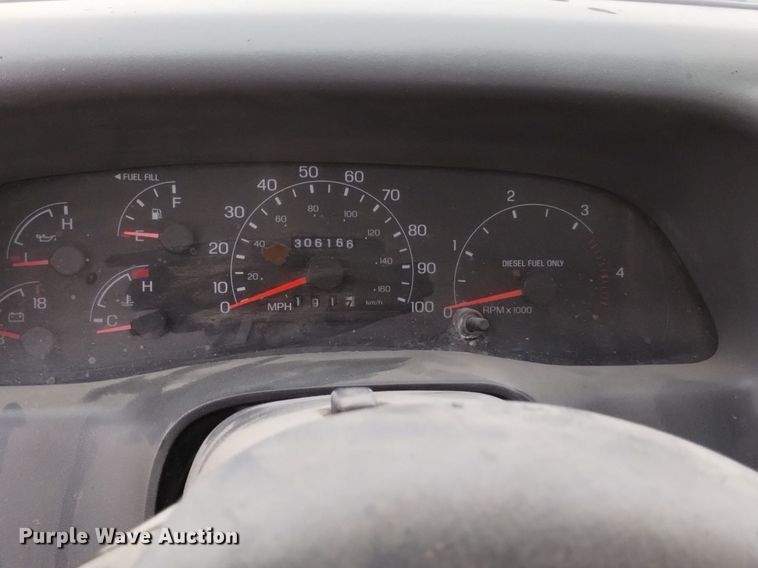 image for item DP3292 2000 Ford F450 Super Duty  Crew Cab utility / service truck