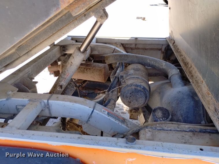 image for item DP3380 2005 Bobcat 2200  utility vehicle