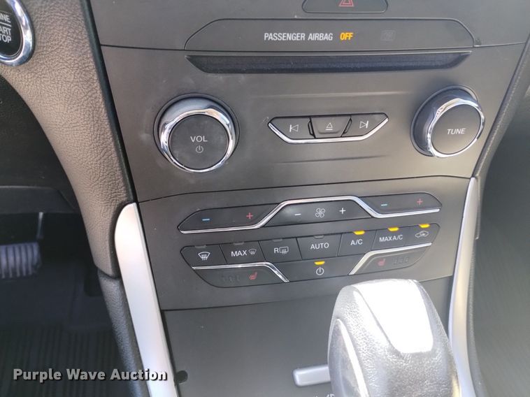 image for item DP3385 2017 Ford Edge SEL  SUV