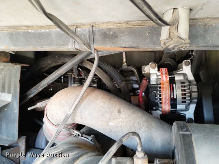 image for item DP3390 2003 Fleetwood Bounder  RV