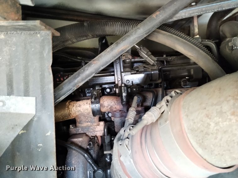 image for item DP3390 2003 Fleetwood Bounder  RV