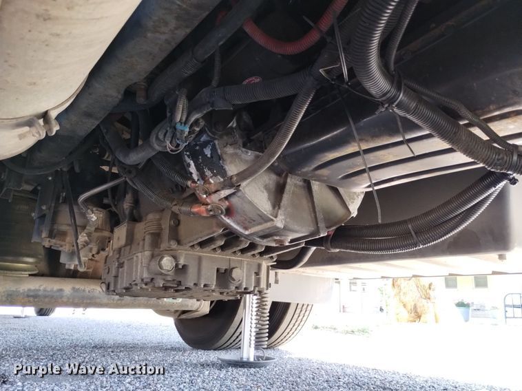 image for item DP3390 2003 Fleetwood Bounder  RV