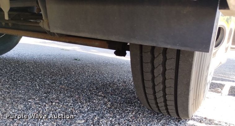 image for item DP3390 2003 Fleetwood Bounder  RV