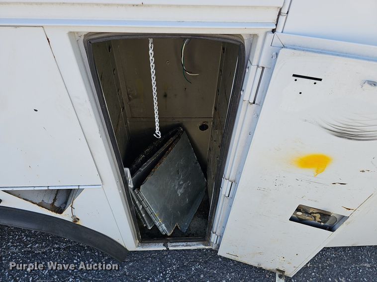 image for item DQ0154 Omaha Standard  service truck bed