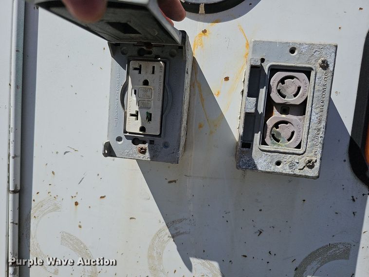 image for item DQ0154 Omaha Standard  service truck bed