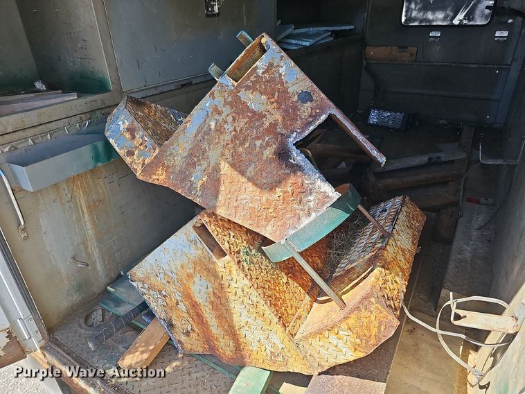 image for item DQ0154 Omaha Standard  service truck bed