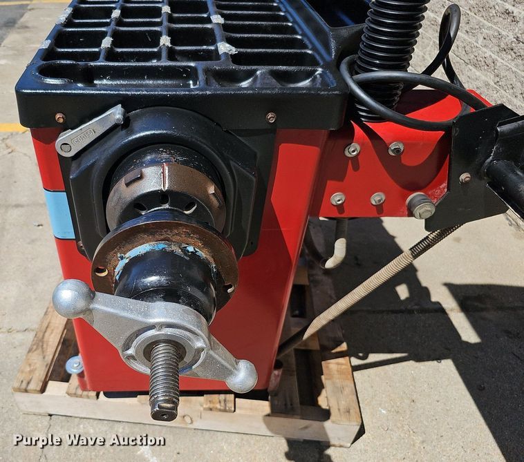 image for item DQ0159 Coats Direct Drive 1050  wheel balancer