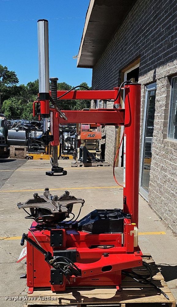 image for item DQ0161 Coats 70XAH3  rim clamp tire machine