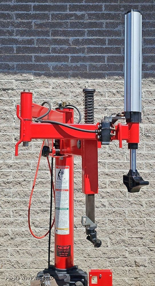 image for item DQ0161 Coats 70XAH3  rim clamp tire machine