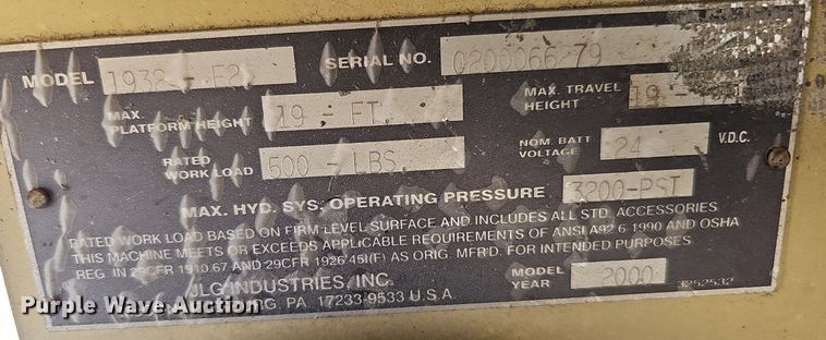 image for item DQ0162 2000 JLG 1932-E2  scissor lift