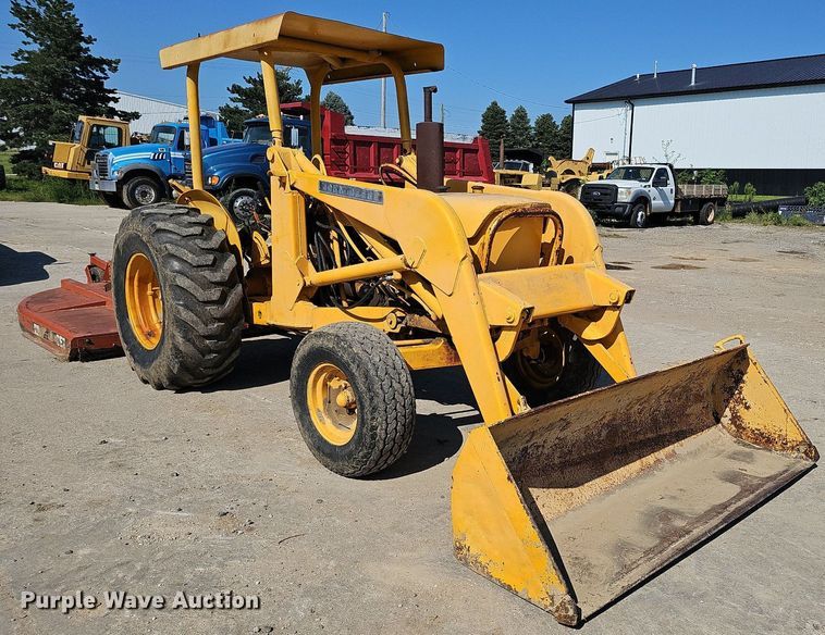 image for item DQ0164 John Deere 401J  tractor