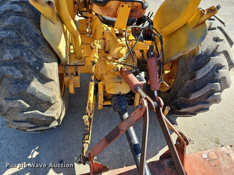 image for item DQ0164 John Deere 401J  tractor