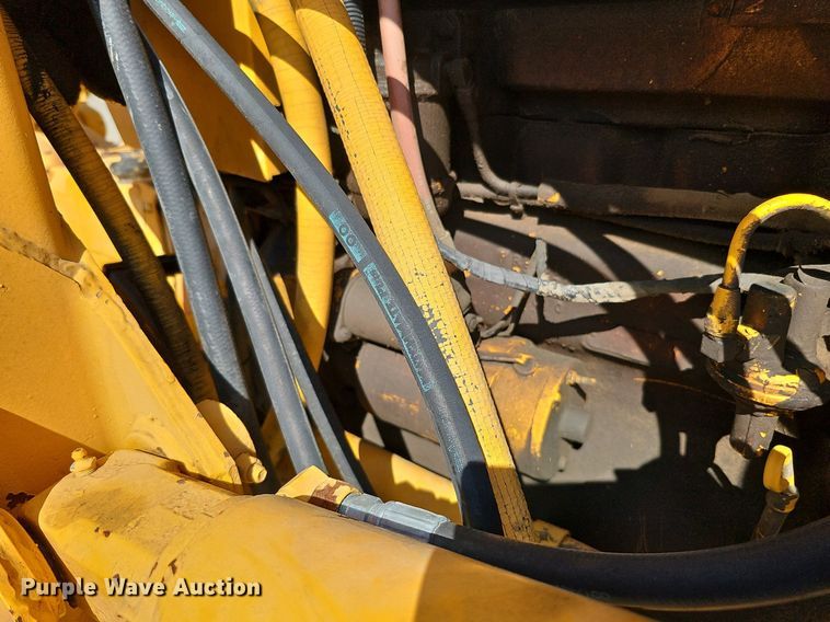 image for item DQ0164 John Deere 401J  tractor