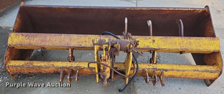 image for item DQ0164 John Deere 401J  tractor