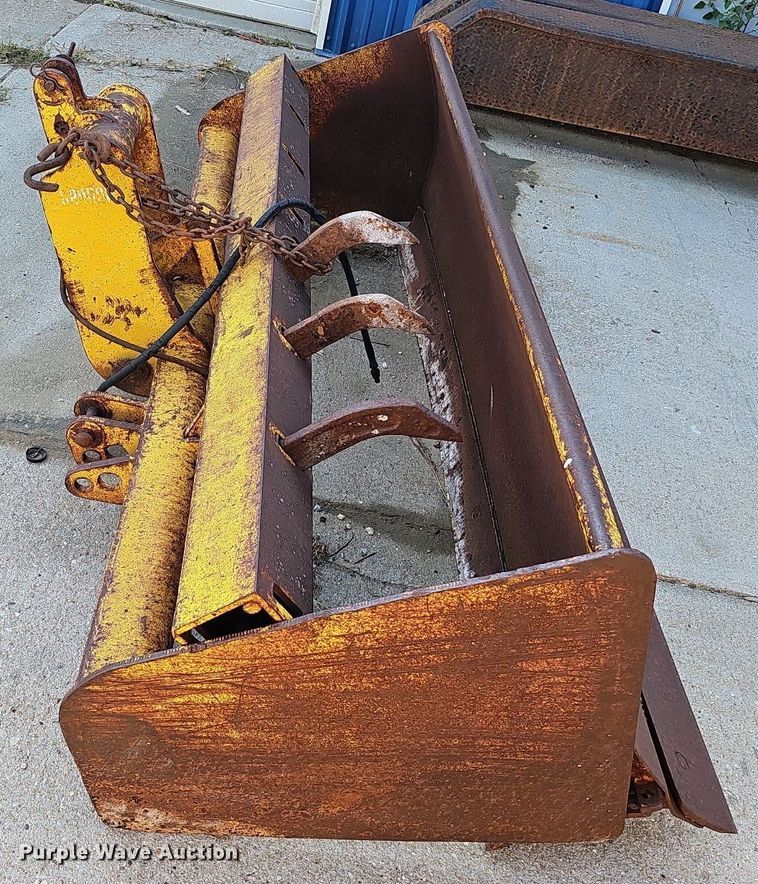 image for item DQ0164 John Deere 401J  tractor