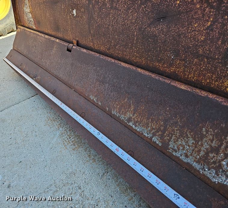 image for item DQ0164 John Deere 401J  tractor