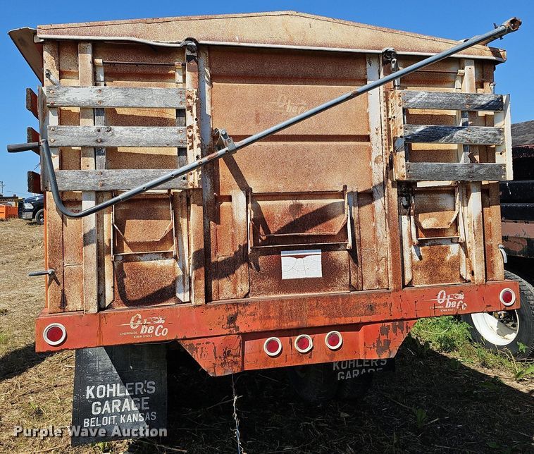 image for item DQ0176 1974 Chevrolet C65  grain truck