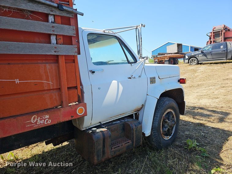 image for item DQ0176 1974 Chevrolet C65  grain truck