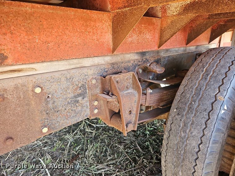 image for item DQ0176 1974 Chevrolet C65  grain truck