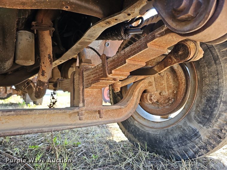 image for item DQ0176 1974 Chevrolet C65  grain truck