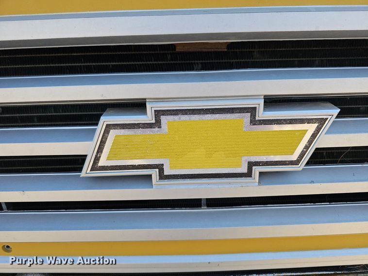 image for item DQ0176 1974 Chevrolet C65  grain truck