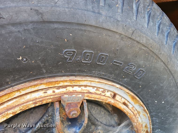 image for item DQ0176 1974 Chevrolet C65  grain truck