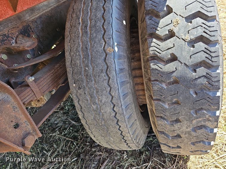 image for item DQ0176 1974 Chevrolet C65  grain truck