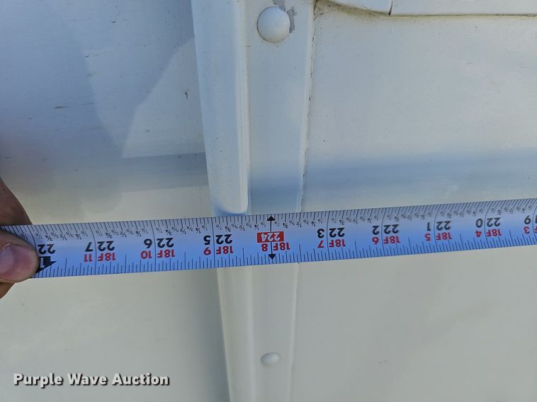 image for item DQ0186 2003 International 1652-SC  delivery truck