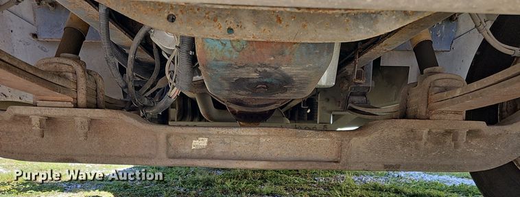 image for item DQ0186 2003 International 1652-SC  delivery truck