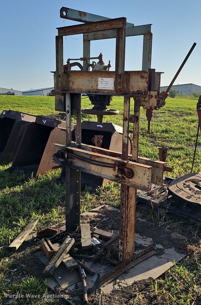 image for item DQ0192 Tools