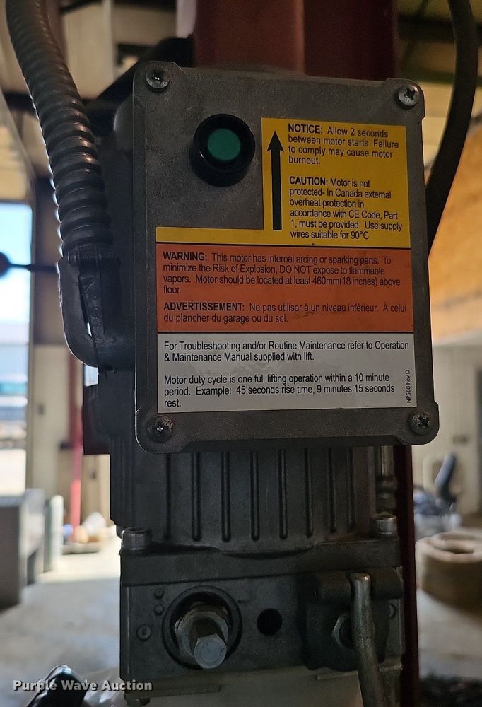 image for item DQ0193 Rotary lift  two post automotive lift