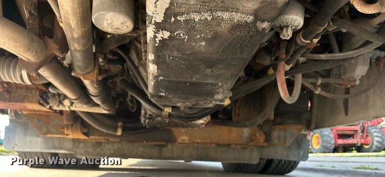 image for item DQ0878 1999 Gillig C12D102N4  bus