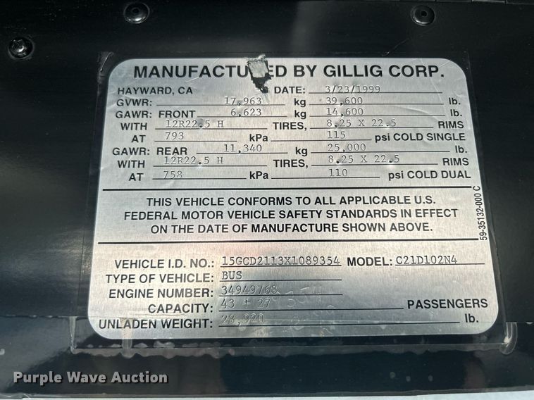 image for item DQ0878 1999 Gillig C12D102N4  bus