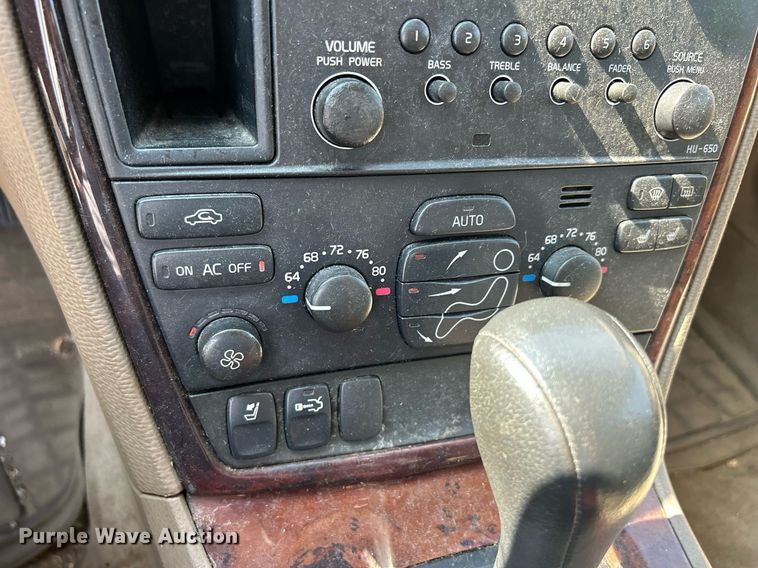 image for item DQ0880 2007 Volvo S60