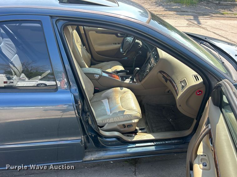 image for item DQ0880 2007 Volvo S60