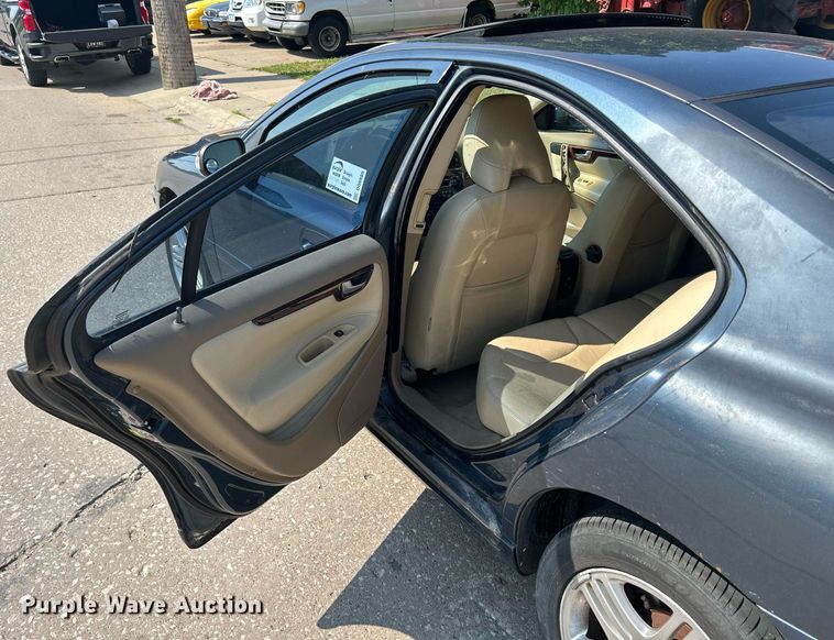 image for item DQ0880 2007 Volvo S60