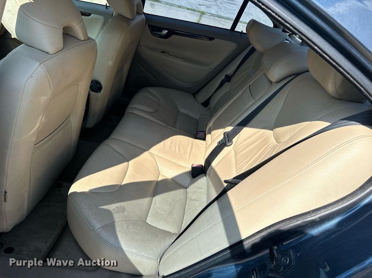 image for item DQ0880 2007 Volvo S60