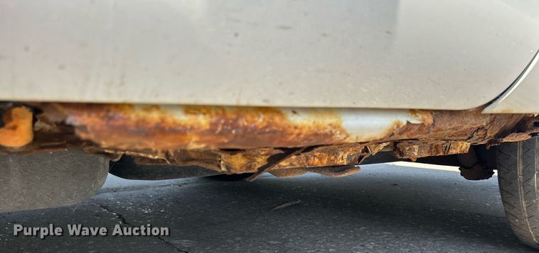 image for item DQ0882 2007 Chrysler Town and County  van