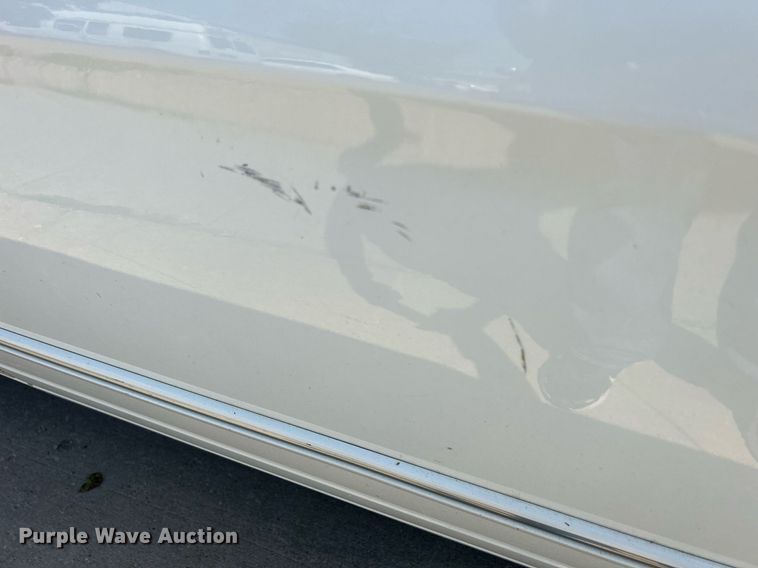 image for item DQ0882 2007 Chrysler Town and County  van