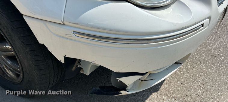 image for item DQ0882 2007 Chrysler Town and County  van