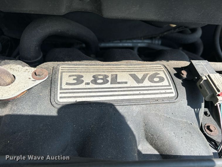 image for item DQ0882 2007 Chrysler Town and County  van