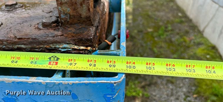 image for item DQ0900 2007 International 4300  flatbed truck