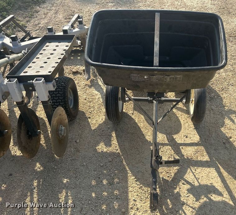 image for item DQ0906 (4) pieces of ag equipment
